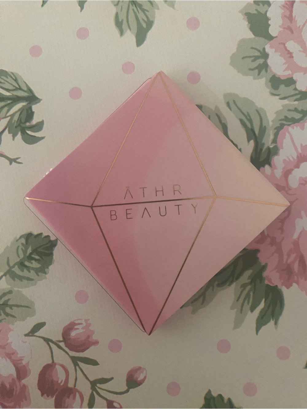 ATHR Beauty Dessert Mirage blurring powder shade:Rose Mesa